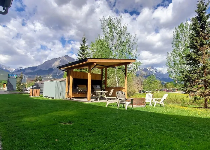 Sunset Resorts Canmore And Spa